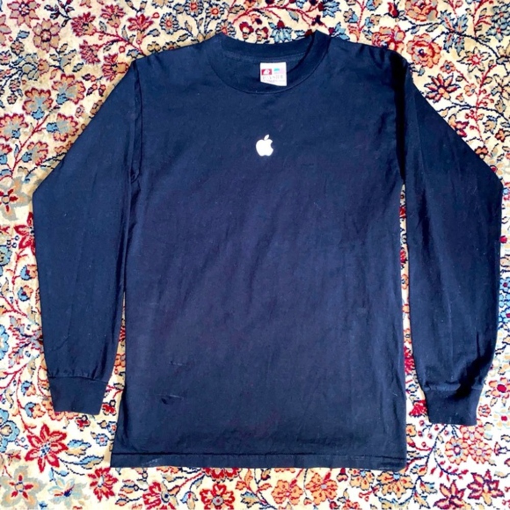 VTG Apple Employee L/S tshirt sz small